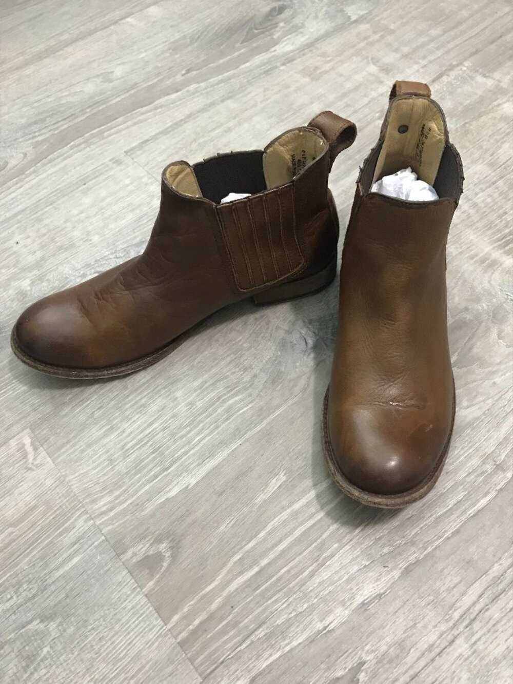 Vintage Frye Carson Womens Chelsea Boots size 8.5 Leather dress Ankle boot shoes